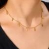collier plume tendance